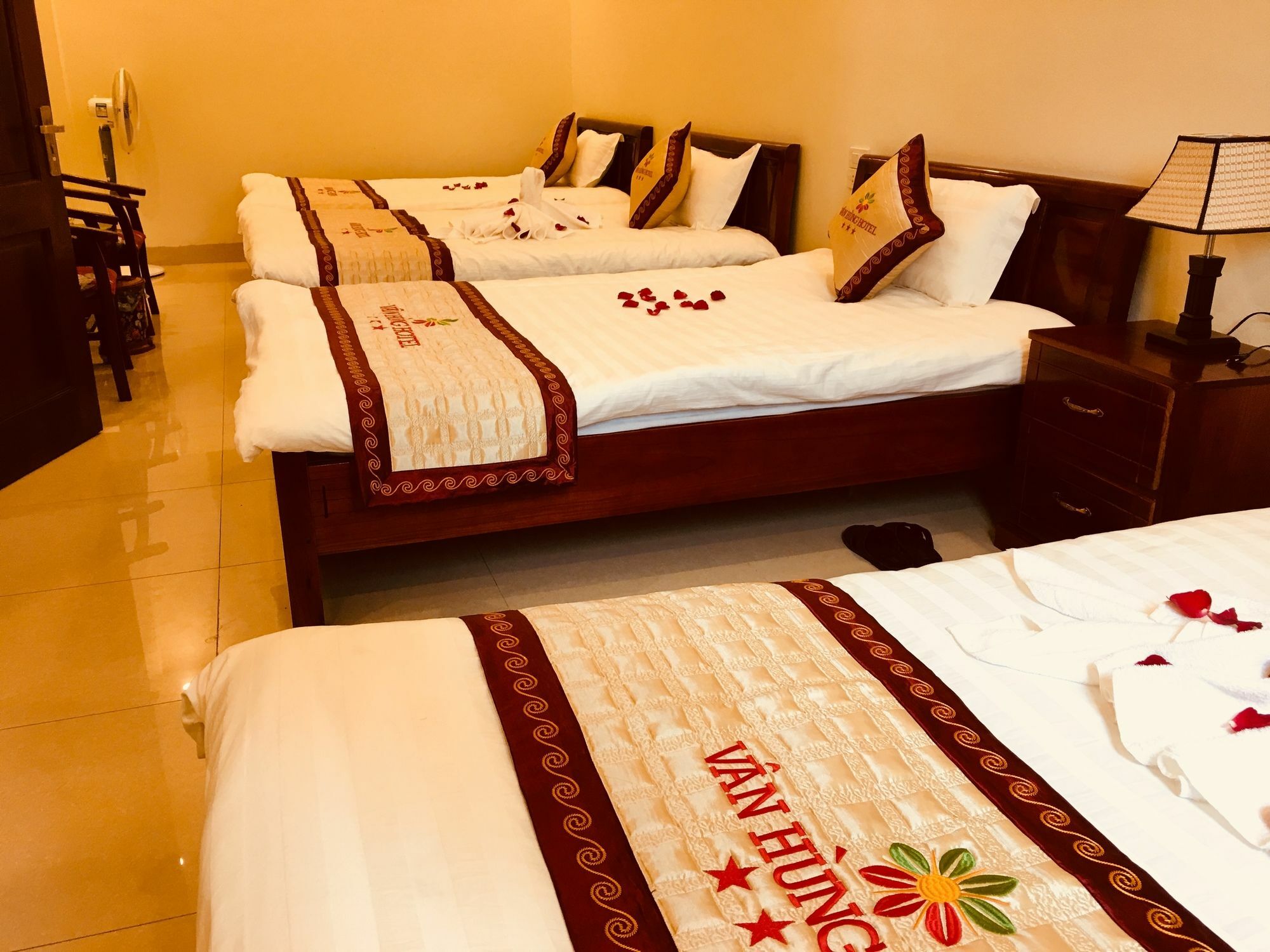 Sapa Van Hung Hotel Buitenkant foto