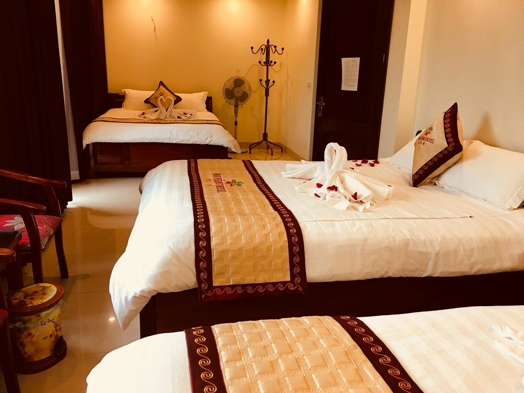 Sapa Van Hung Hotel Buitenkant foto